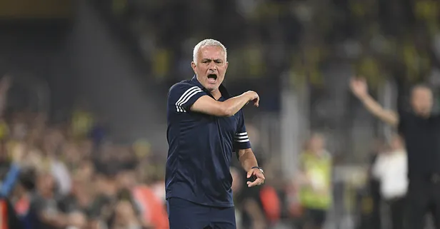 Jose Mourinho'dan zafer sonrası transfer sözleri! "Sakince bekliyorum"