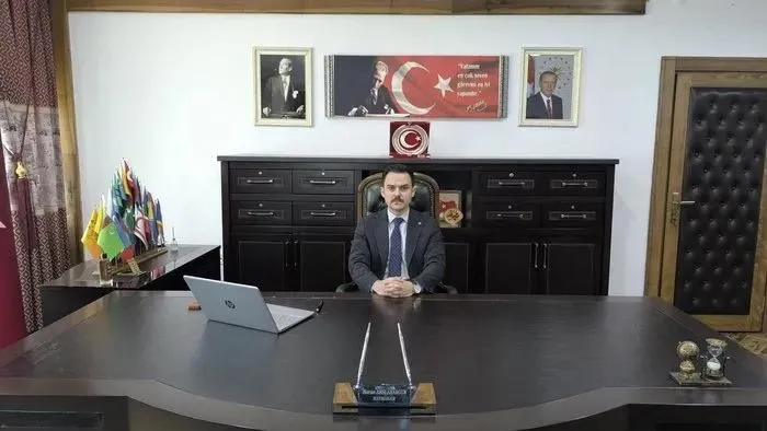 son-dakika-van-bahcesaray-belediyesine-gorevlendirme-1732900241288.jpeg DEM Partili Van Bahçesaray Belediye Başkanı Ayvaz Hazır görevden uzaklaştırıldı-3