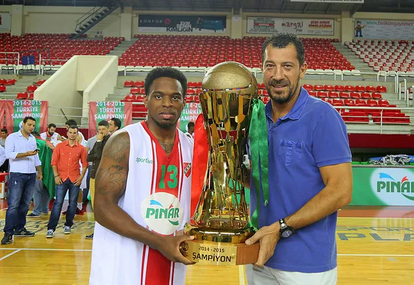 son-dakika-a-milli-basketbol-takiminda-ufuk-sarica-donemi-sona-erdi-1605868908326.jpg SON DAKİKA: A Milli Basketbol Takımı'nda Ufuk Sarıca dönemi sona erdi-8