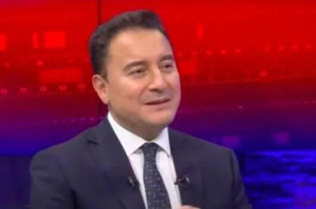 Ali Babacan'ın AK Parti'ye ihaneti A Haber'de değerlendirildi: "Hayatımda bu kadar omurgasız bir siyasetçi görmedim"