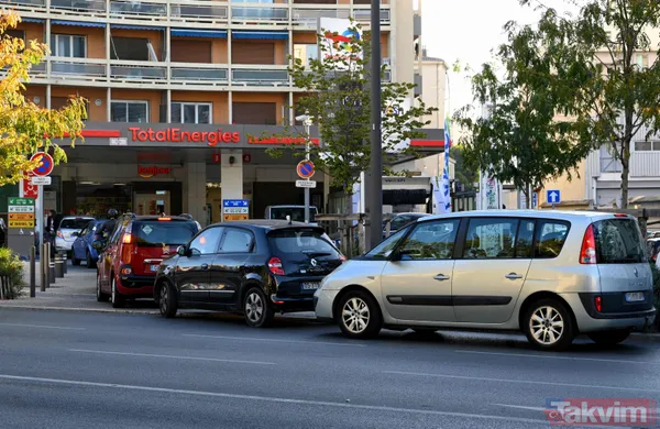 Fransa'da akaryakıt krizi! Grevden dönmeyene hapis cezası var - 1