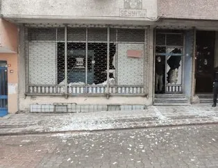 Sultangazi’de iş yerinde patlama! Camlar yola saçıldı