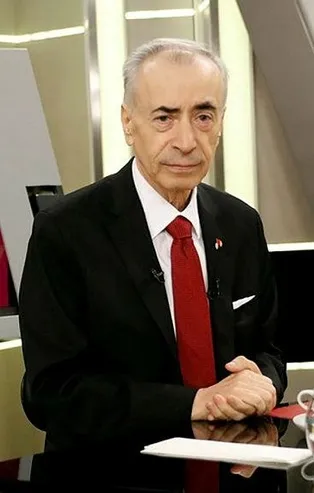 SON DAKİKA: Galatasaray'da "seks partisi" krizi sonrası yöneticiler resmen açıkladı: İstifa edin!