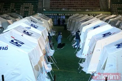 Devlet, milletini yalnız bırakmadı! İzmir’de depremin yaraları sarılıyor