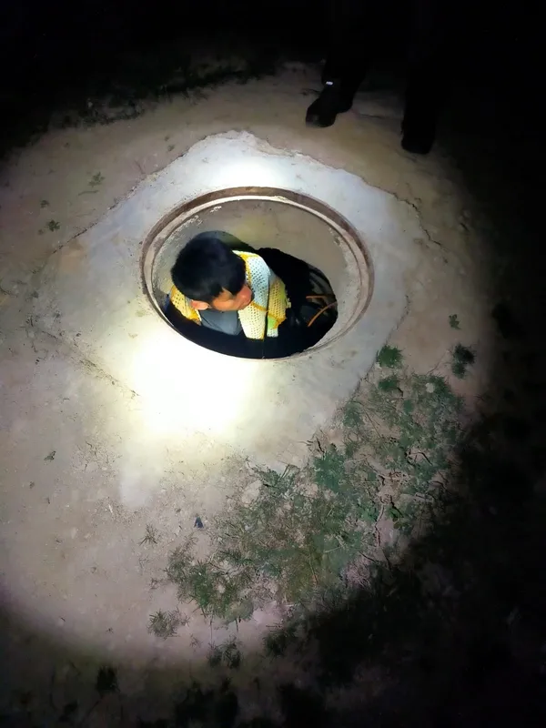 konyada-kablo-hirsizlari-sucustu-yakalandi-1650544028092.jpg Konya'da kablo hırsızları suçüstü yakalandı-2