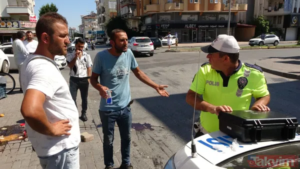 Antalya'da kaza! Panelvan minibüs manava daldı - 7