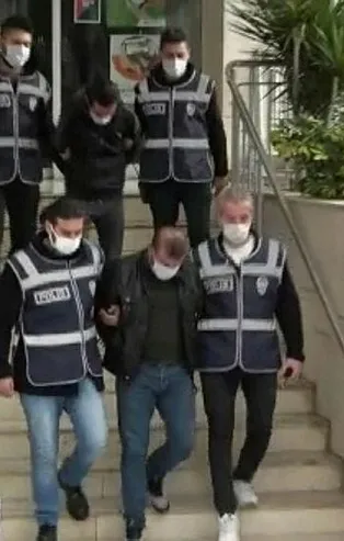 Mersin'de akılalmaz dolandırıcılık: "Banka yöneticileri FETÖ'cü. Paranızı bize teslim edin"