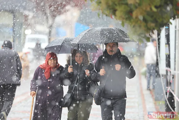 Akdeniz'de Yağmur Etkili Olacak Akdeniz Genelinde Parçalı Ve Çok Bulutlu Gökyüzü Hâkimken, Isparta, Burdur Ve Antalya Çevrelerinde Yer Yer Kuvvetli Yağışlar...