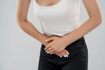 Kadınlarda idrar kaçırma neden olur? 5 temel sebep ve tedavi yöntemleri