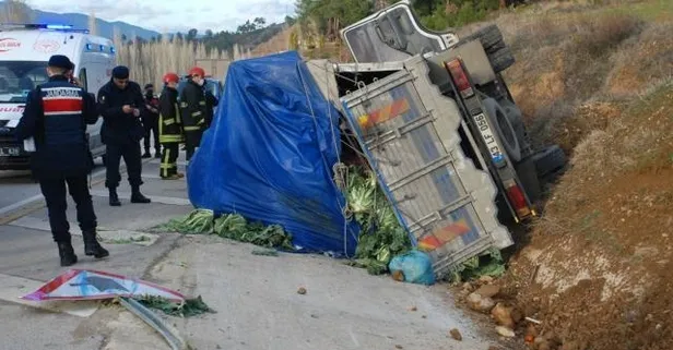 Kütahya'nın Gediz ilçesinde feci kaza: 1 ölü, 1 yaralı