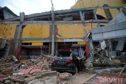 Endonezya’da depremin korkunç görüntüleri