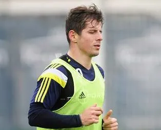 Fener’e Emre şoku