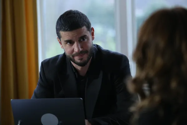 elif-umranin-planlarini-altust-edecek-bir-kucuk-gun-isigi-28-bolume-dair-detaylar-ortaya-cikti-iste-ipuclari-v-1680278082759.jpg Elif, Ümran’ın planlarını altüst edecek! Bir Küçük Gün Işığı 28. bölüme dair detaylar ortaya çıktı! İşte ipuçları ve yeni bölümden kareler...-6