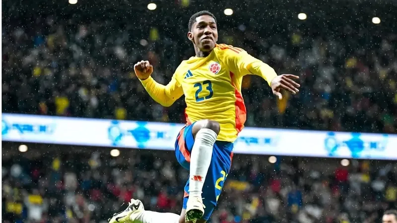 Yaser Asprilla resmen Galatasaray'da! İmza için İstanbul'a geldi-4