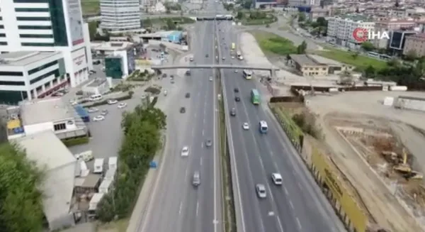 İstanbul trafiğine bayram etkisi! Yoğunluk yüzde 1-2