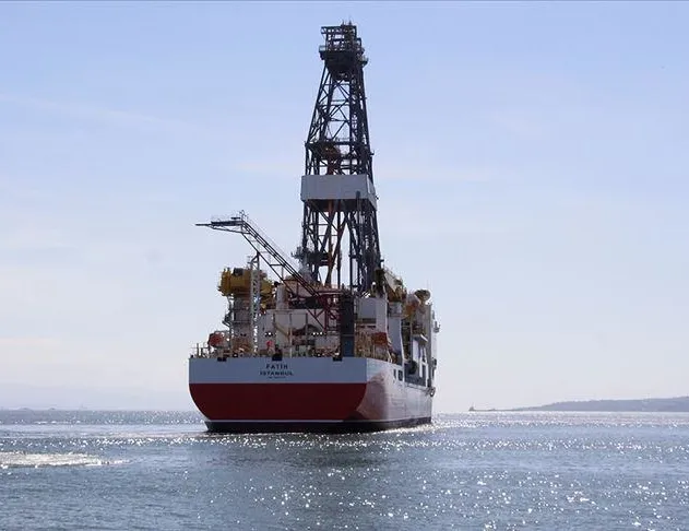 Yunan basınında panik manşetleri