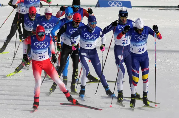 pekin-kis-olimpiyatlarinda-finlandiyali-kayakci-remi-lindholmun-cinsel-organi-dondu-1645428972249.jpg Pekin Kış Olimpiyatları'nda Finlandiyalı kayakçı Remi Lindholm'un cinsel organı dondu-4