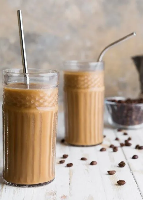 herkes-2ser-3er-tuketiyor-soguk-kahve-icenler-dikkat-meger-o-organi-mahvediyormus-1719248778396.jpg Soğuk kahve içenler dikkat! Herkes 2'şer 3'er tüketiyor! Meğer o organı mahvediyormuş-4