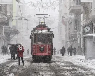 Meteoroloji tarih vermişti! Ve beklenen kar geldi!