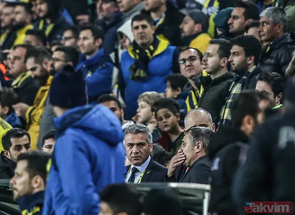 Fenerbahçe - Galatasaray derbisinde dikkat çeken kareler! O hareket damga vurdu... - 40