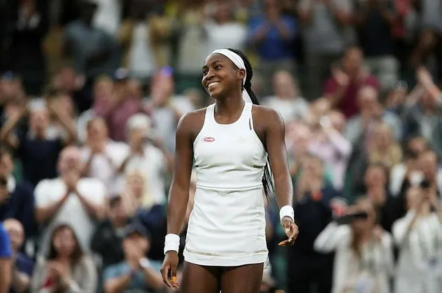 15 yaşındaki ABD'li Cori Gauff Wimbledon'da üçüncü tura yükseldi