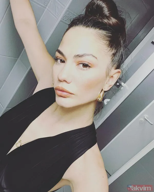 Demet Özdemir vücudunu saran elbisesiyle şov yaptı! Oğuzhan Koç’un müstakbel eşi merdiven pozuyla sosyal medyayı salladı - 1