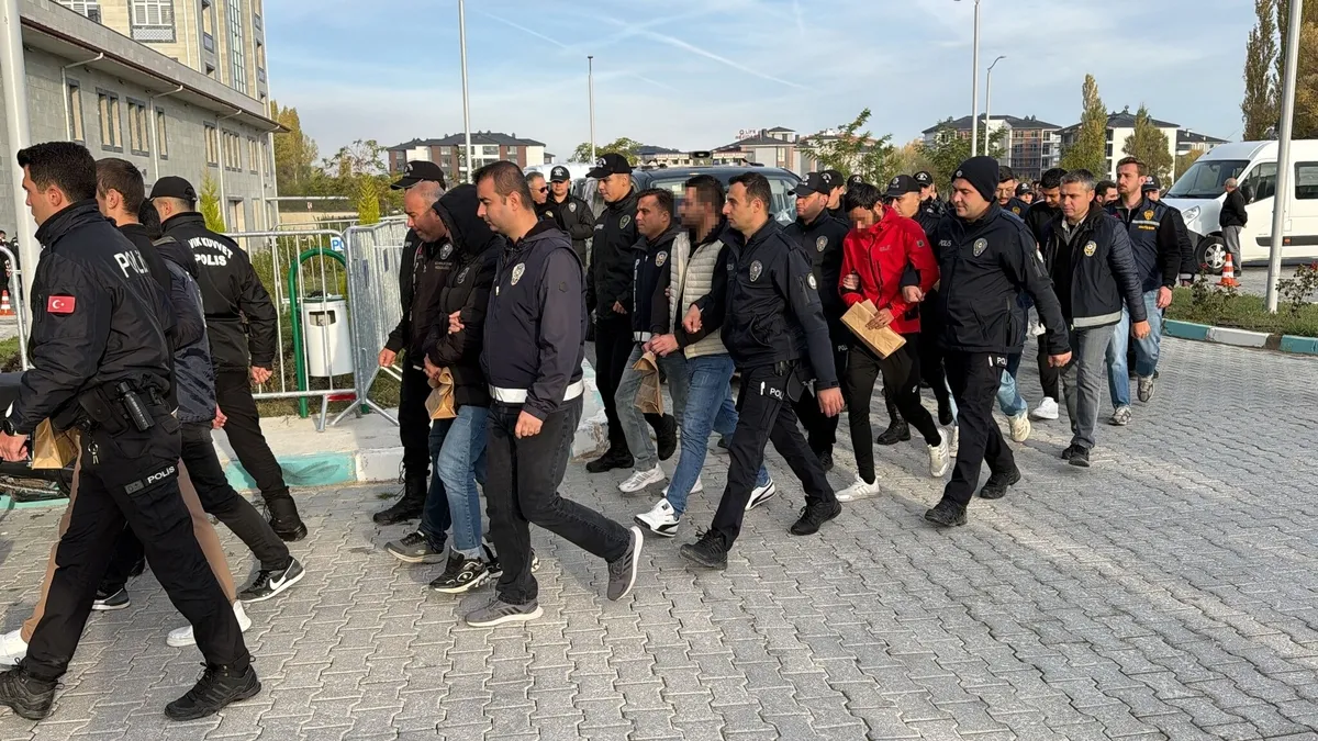 Kütahya merkezli 5 ilde yasa dışı bahis operasyonu: 14 milyarlık işlem hacmi