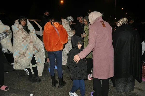 hatay-depremi-sonrasi-uzman-isimden-flas-sozler-buyuk-deprem-antakya-fayini-tetikledi-1676923361421.jpeg Hatay depremi sonrası uzman isimden flaş sözler: Büyük deprem Antakya fayını tetikledi! İki bölgeye dikkat-8