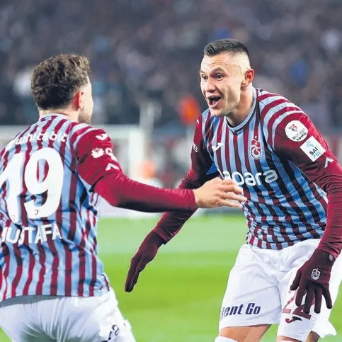 Yıldızlar kulübeye