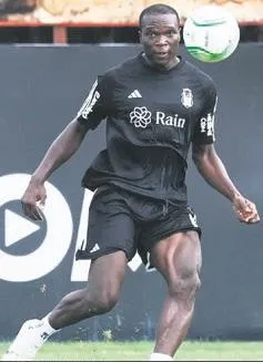 Geçen hafta Trabzonspor'a kaybeden Fenerbahçe, Adana Demir engelini aşmak istiyor-6