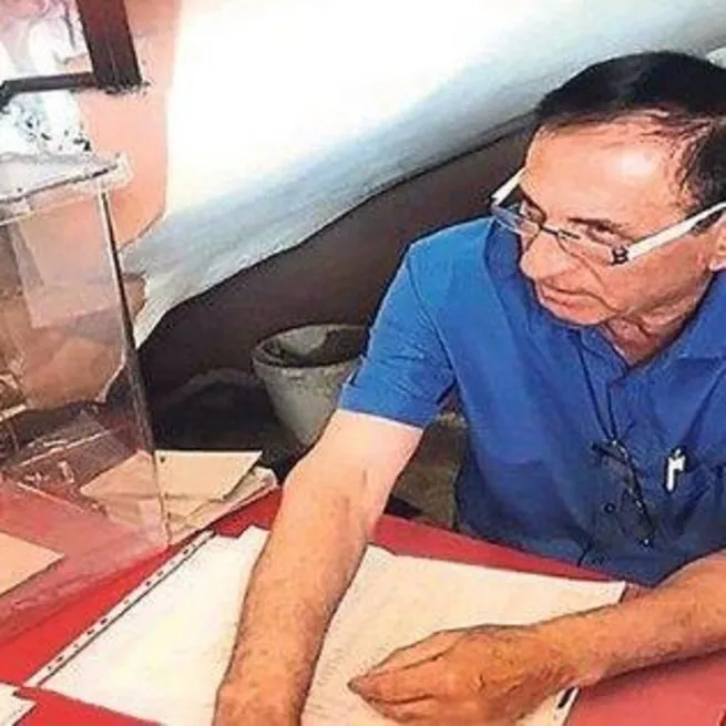 CHPde parti içi demokrasi krizi! İzmirde peş peşe skandal