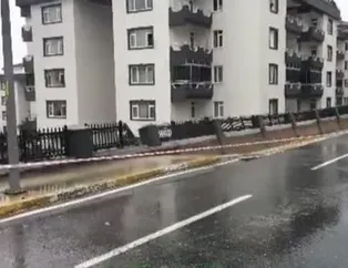 Beylikdüzü’nde istinat duvarı çöktü