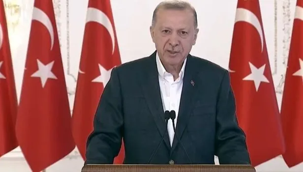 Başkan Erdoğan sosyal medyadan duyurdu: Eşimle birlikte yaptırdığımız COVID-19 testimizin sonucu pozitif çıktı