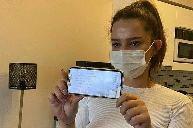 SON DAKİKA: Depremzedeye büyük ayıp: Yıkılan evinde oğluyla ölen annesinin borcunu istediler