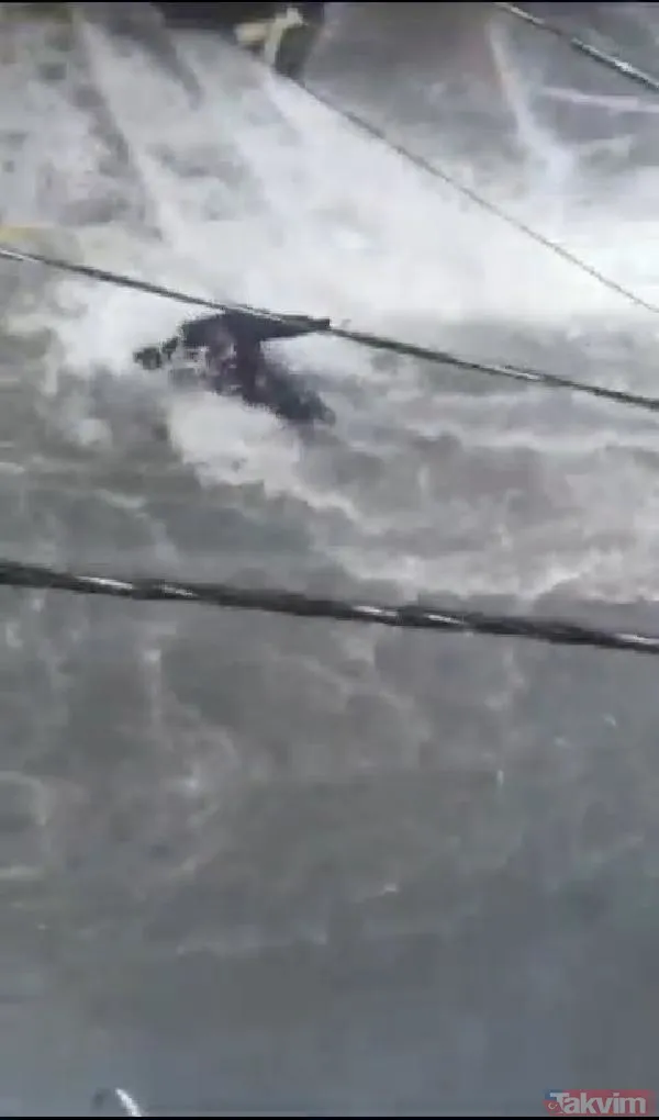 HAVA DURUMU | Meteoroloji ve valilik uyardı beklenen yağış geldi! İstanbul dahil birçok ilde yollar göle döndü! | 28 Eylül 2023 hava durumu - 12