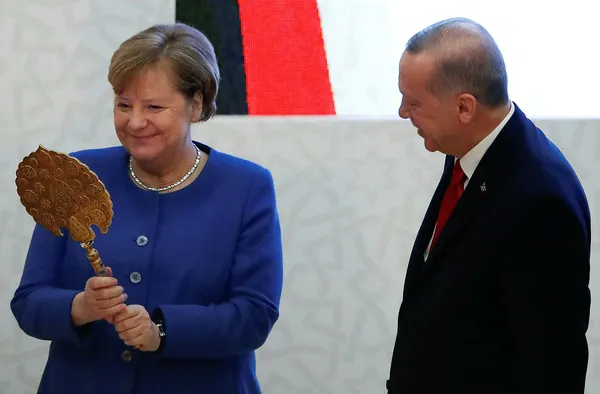 son-dakika-angela-merkel-almanya-basbakani-olarak-son-kez-turkiyeye-gelecek-1633686906345.jpg SON DAKİKA: Angela Merkel Almanya Başbakanı olarak son kez Türkiye'ye gelecek-3