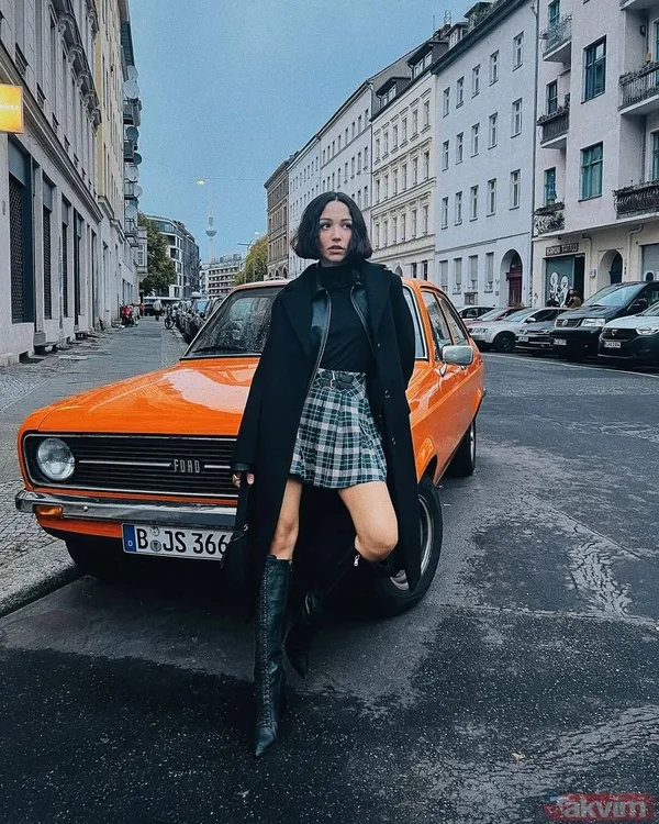 11 aylık evliliğini bitiren Zeynep Bastık sosyal medyanın gündemde! Sütyenin üzerine giydiği sabahlığıyla paylaştı! "Hazır gibiyim..." - 9