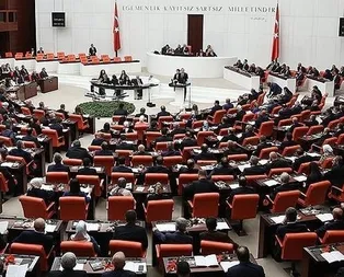 Son dakika... TBMMde terör eylemi girişimi! DHKP-Cli iki kişi yakalandı