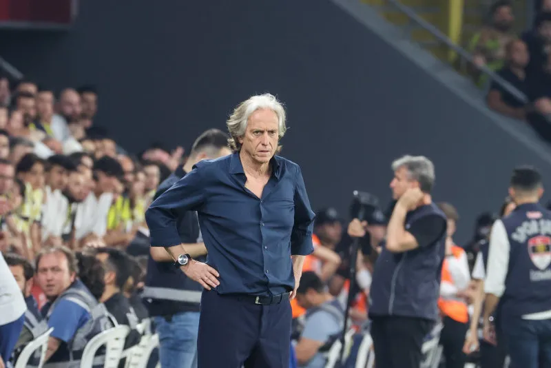 Türkiye'den bir Jorge Jesus geçti! "Güle güle Mister" - 1