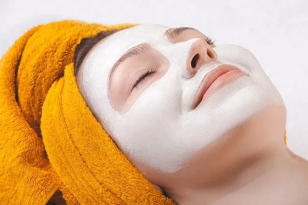 20-dakikada-evde-botoks-yapin-2-malzemeyle-aninda-yuz-germe-formulu-ignesiz-ameliyatsiz-mucize-yontem-1700053903113.jpg 2 malzemeyle anında yüz germe formülü! 20 dakikada evde botoks yapın! İğnesiz, ameliyatsız mucize yöntem ifşa oldu-4