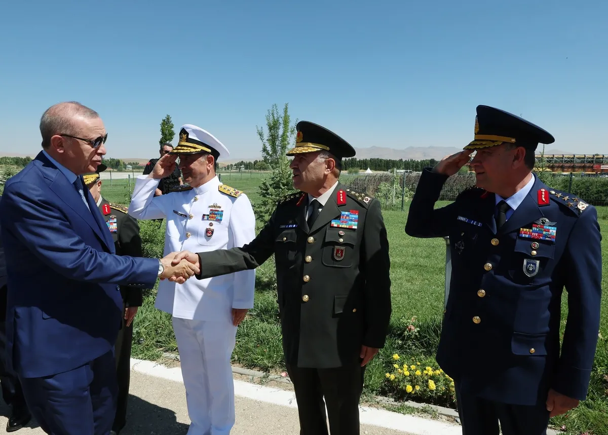 baskan-erdoganin-atimizin-kuyrugunu-bagladik-sozlerinin-sifresi-simdi-israil-dusunsun-1787815630859.jpeg Başkan Erdoğan istikameti çizdi! "Atımızın kuyruğunu bağladık" sözleri boşuna değil: Şimdi İsrail düşünsün-3