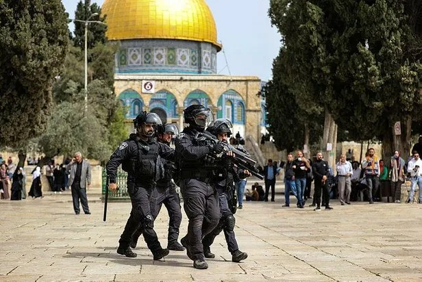 baskan-erdogan-filistin-devlet-baskani-mahmud-abbas-ile-gorustu-israile-kinama-1650210667107.jpeg Başkan Erdoğan Filistin Devlet Başkanı Mahmud Abbas ile görüştü! İsrail'e kınama...-2