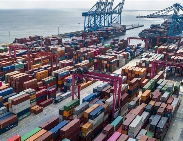 Ürettiği aracın % 77’sini ihraç etti