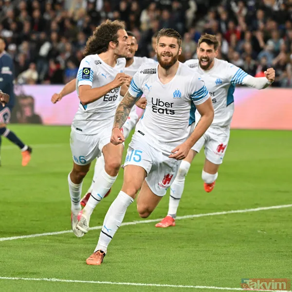 Cengiz Ünder üzüldü! Yıldızların gecesi... - 10