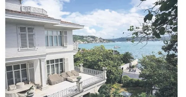 FETÖ'cü Akın İpek'in Boğaz manzaralı yalısı 1.1 milyar TL'ye satıldı