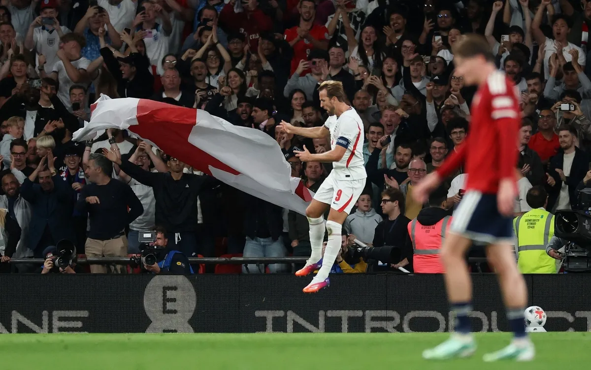 uluslar-ligi-ingiltere-cekya-maci-a-spor-canli-izle-1791316217182.jpg Wembley'de Kane fırtınası! İngiltere Çekya'yı 3-0 ile ezip geçti-3