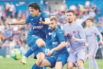 besiktas-polonyali-yildiz-adam-buksa-icin-yeni-bir-girisim-yapmaya-hazirlaniyor-1653432744964.jpeg Beşiktaş Polonyalı yıldız Adam Buksa için yeni bir girişim yapmaya hazırlanıyor-14