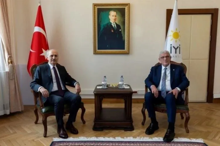 tbmm-baskani-kurtulmustan-yeni-anayasa-mesaji-normallesme-katki-saglar-1715426679208.jpeg TBMM Başkanı Kurtulmuş'tan yeni anayasa mesajı: Çok olumlu görüşmeler oldu-7