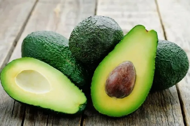 Rüyada Avokado Toplamak Rüyada Avokado Toplamak