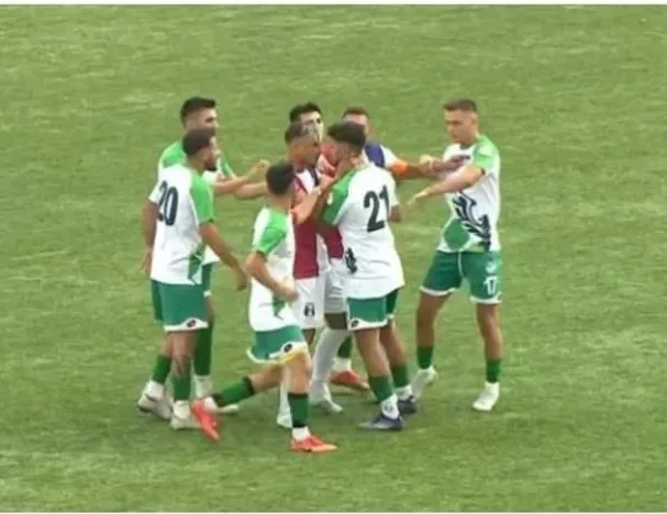 Ardahanspor - Kars 36 maçında ortalık karıştı